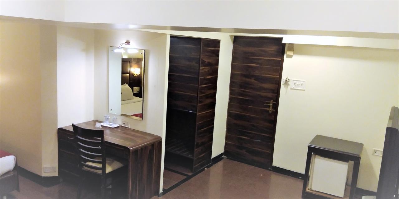 Hotel Heritage Dakshin Navi Mumbai Eksteriør bilde